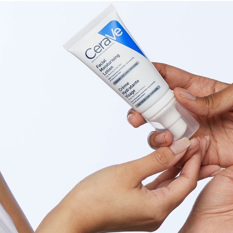 CeraVe Crème Hydratante Visage Moisturizing Lotion – 52ml