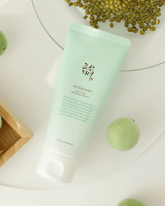 Green Plum Refreshing Cleanser